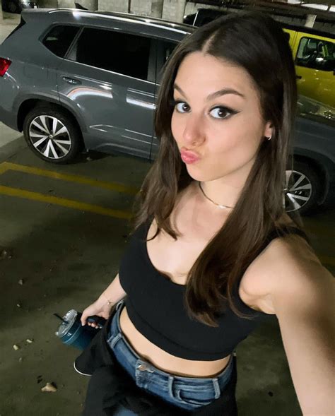 kira kosarin boobs|One of my favorite Kira pics : r/KiraKosarinLewd .